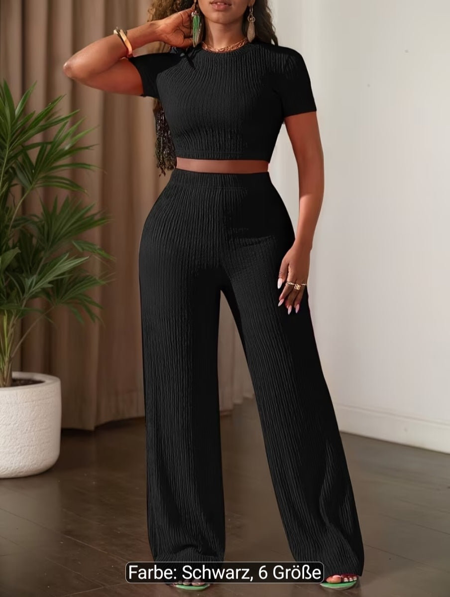 Kurzarm-Top und Hose mit weitem Bein